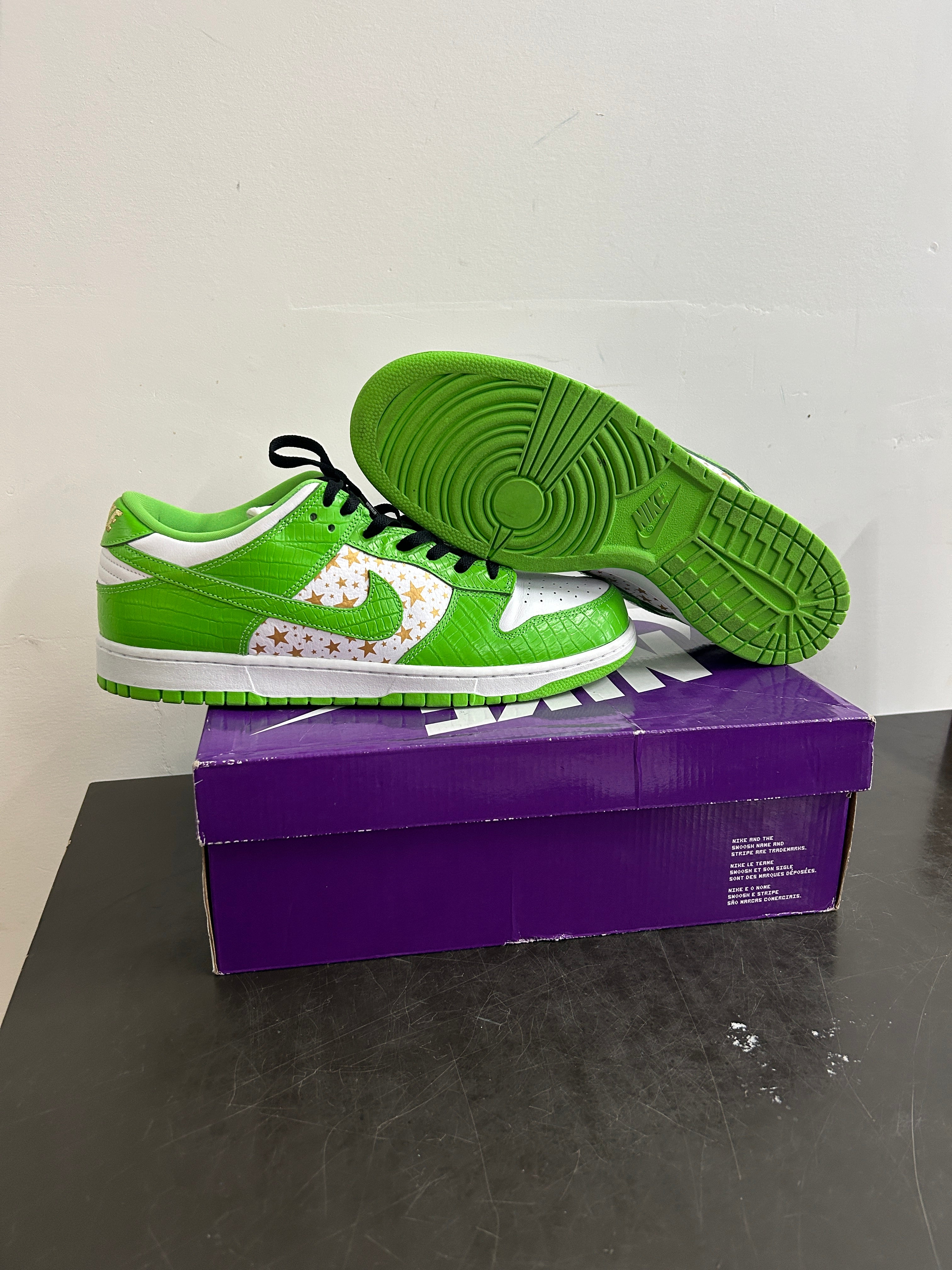 Supreme SB “stars mean green” (13)