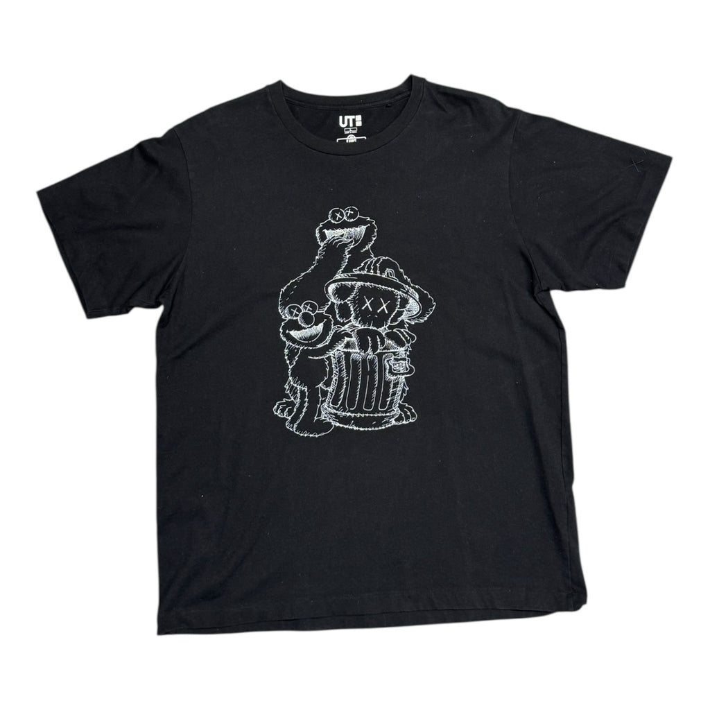 Kaws x Sesame Street Uniqlo Black Tee