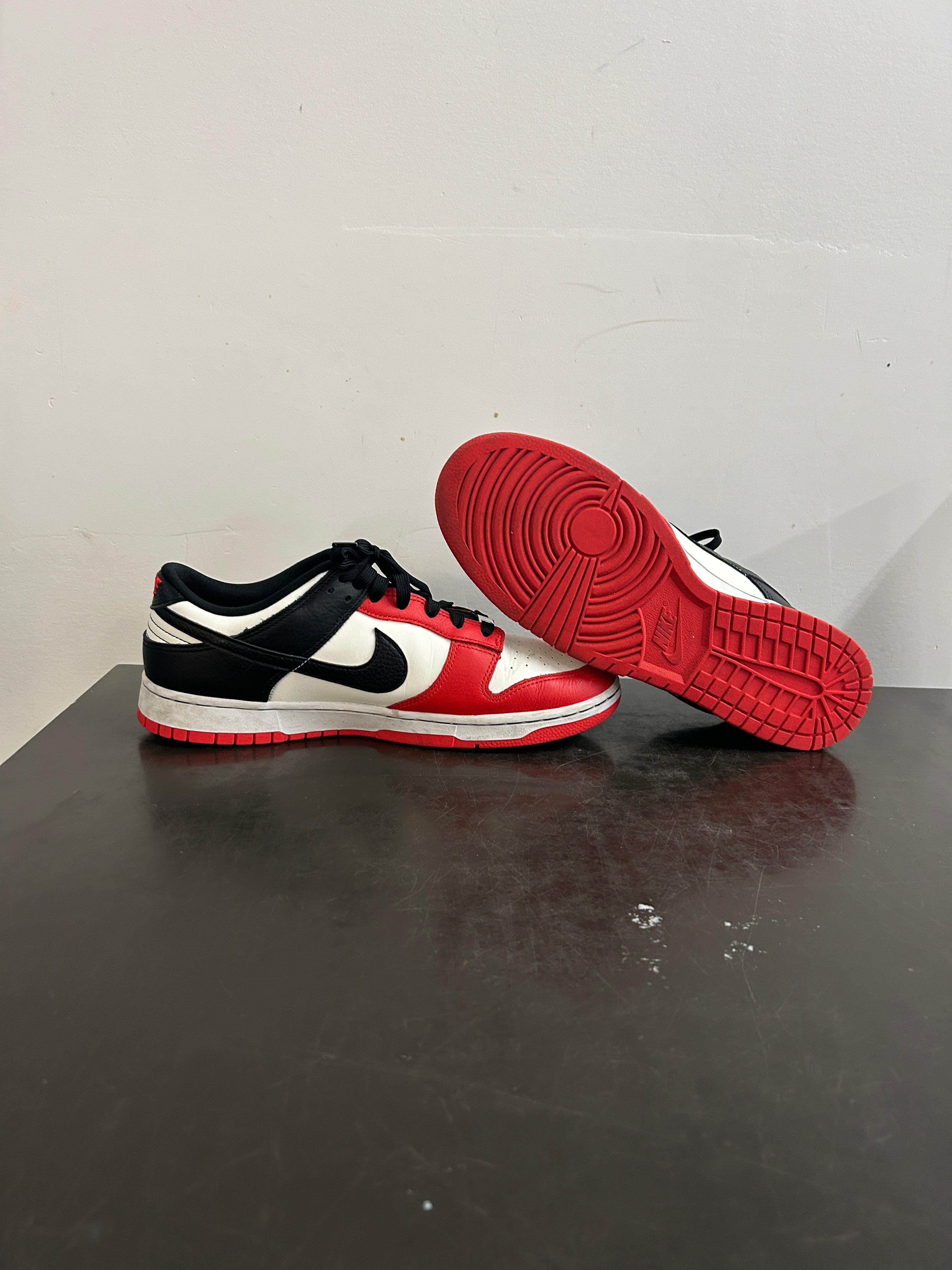 Nike Dunk “NBA 75th Anniversary Chicago” (12)