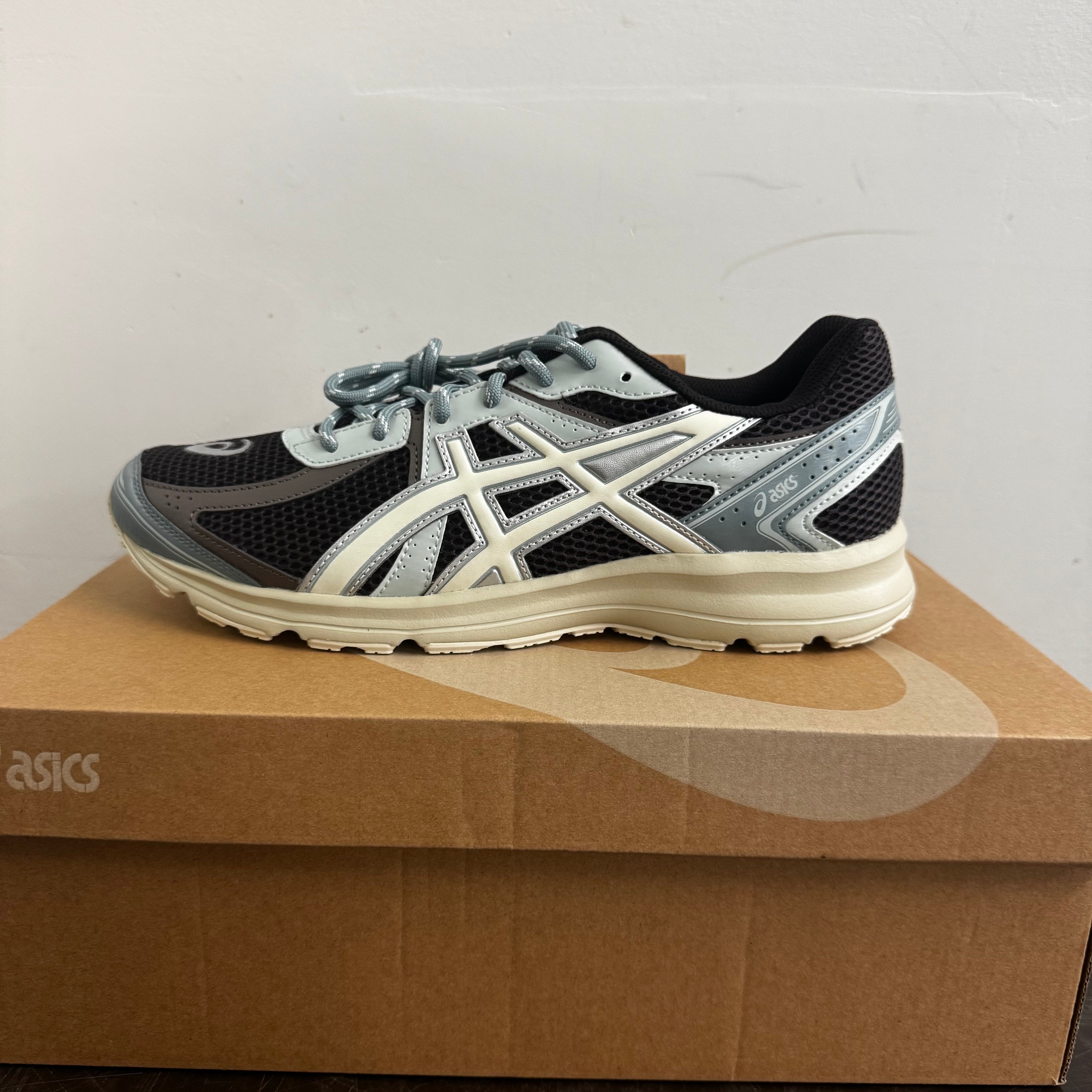 ASICS JOG 100S x Kith “Espresso” (10.5)