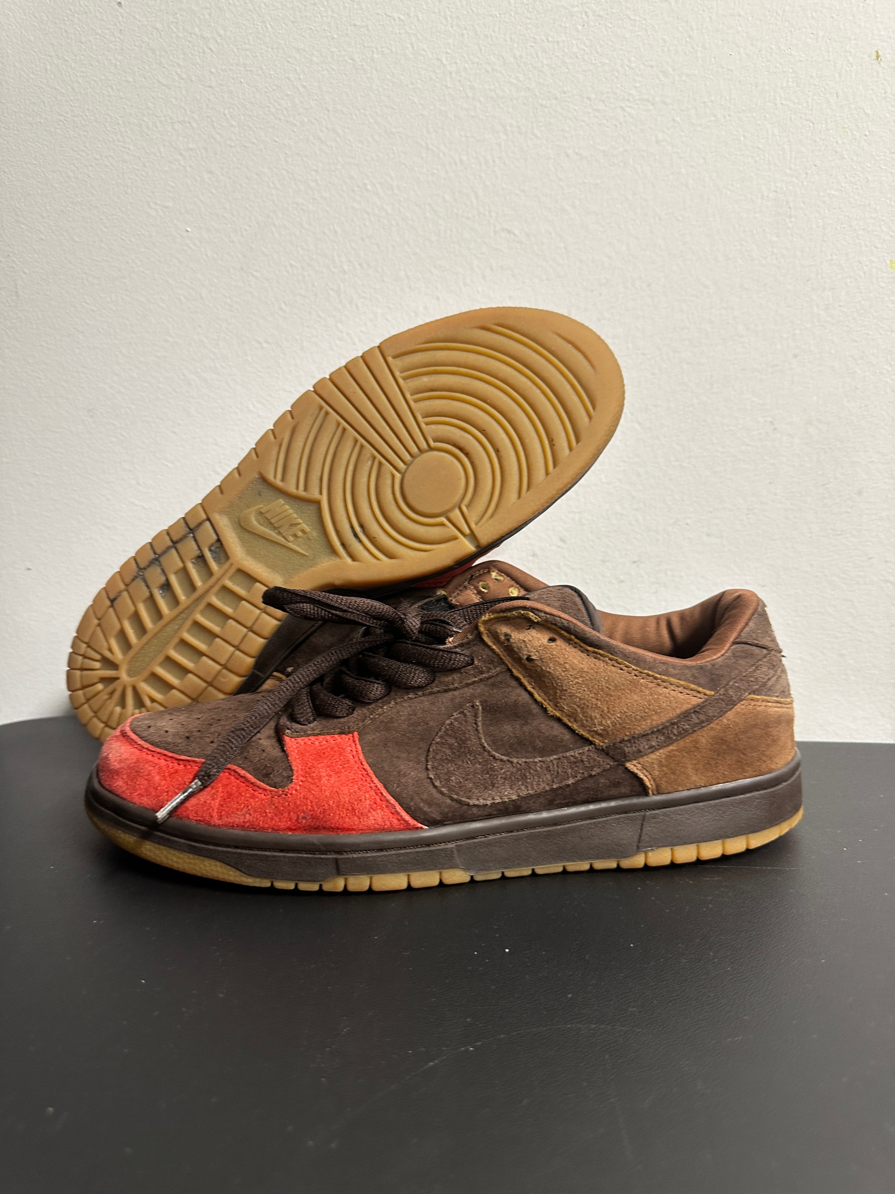 Nike SB Dunk Low “Bison”