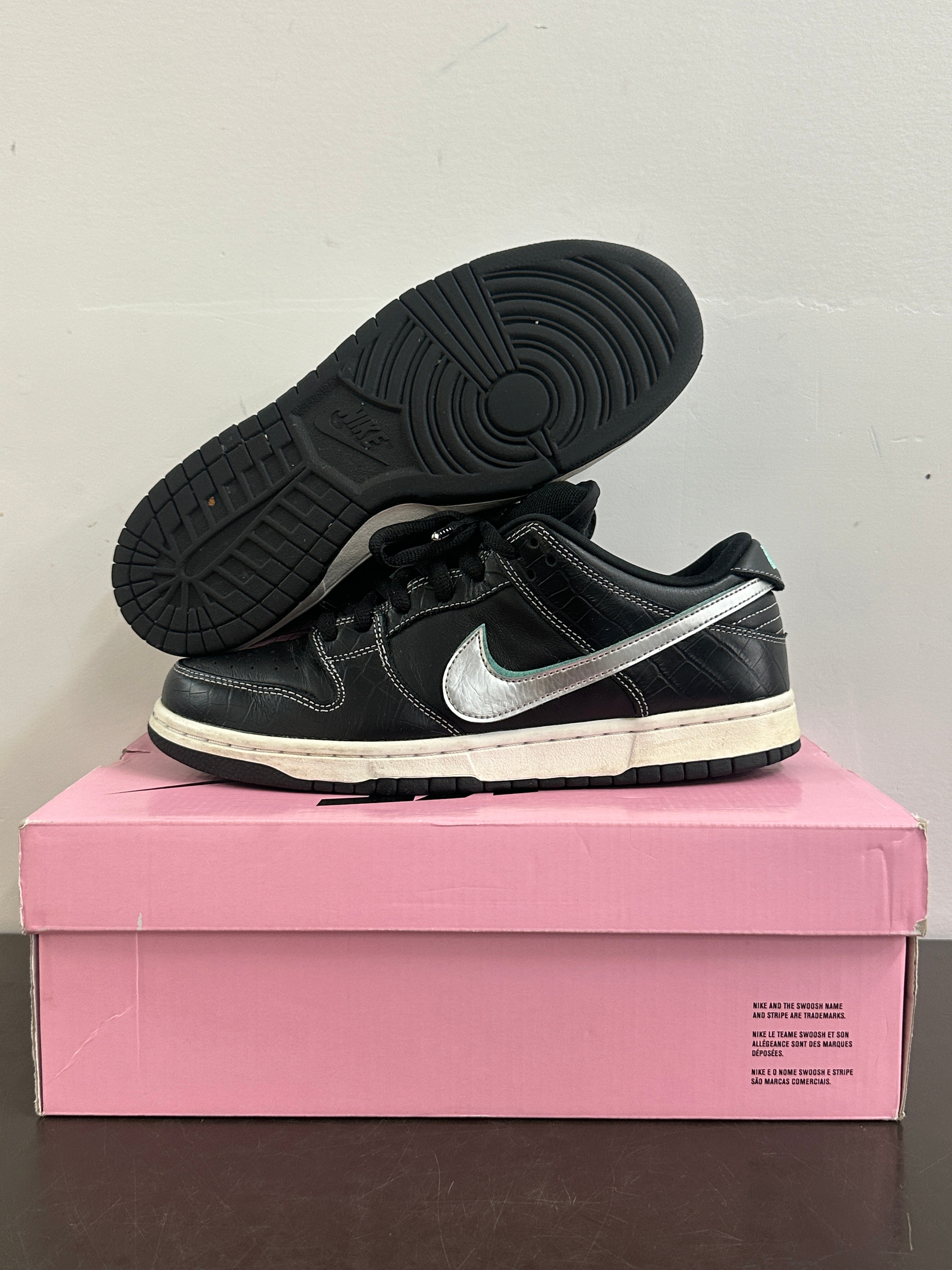 Nike SB X Diamond Supply Co. “Black Diamond”