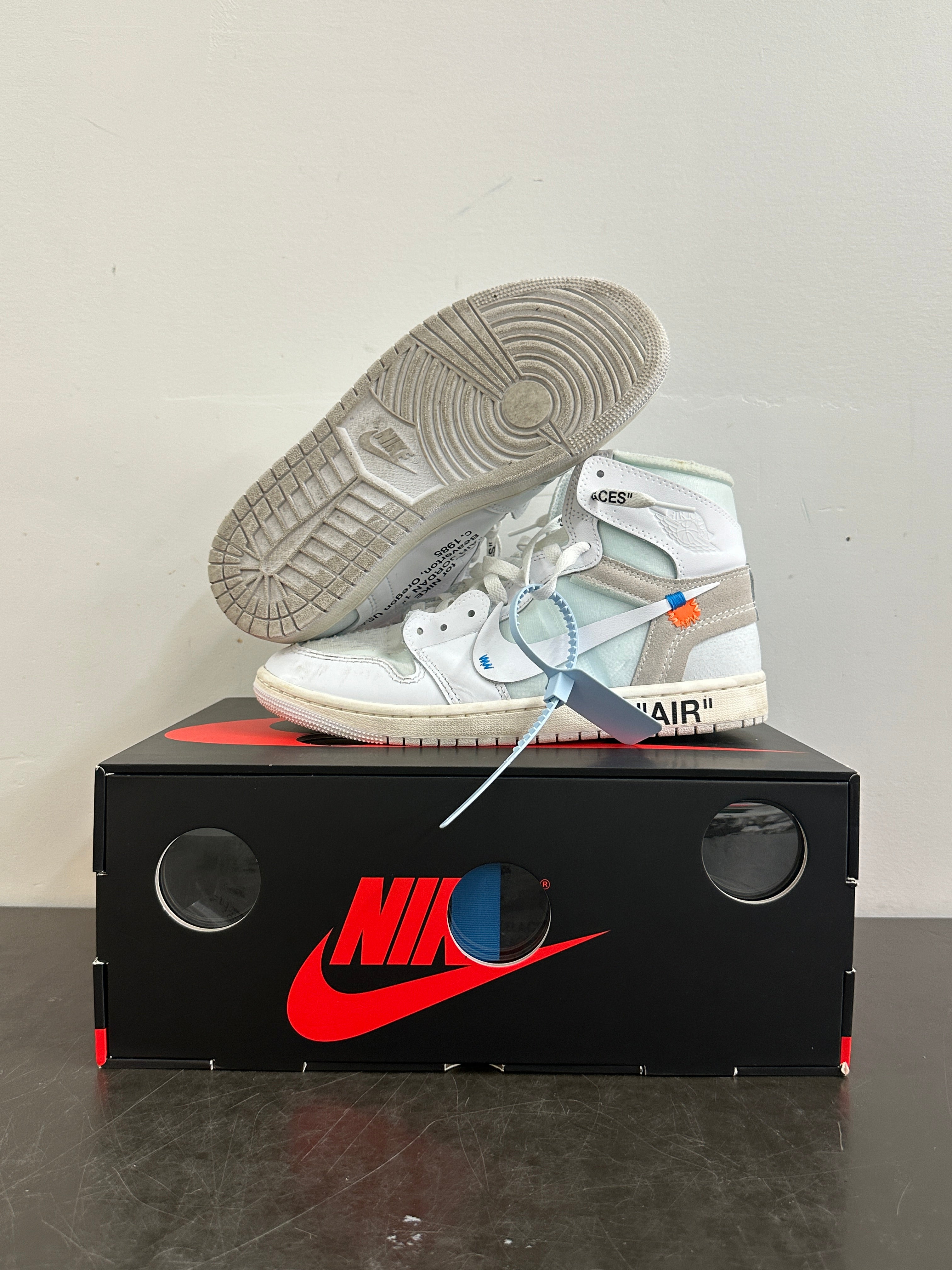 Nike Air Jordan 1 X OFF White “Alaska”
