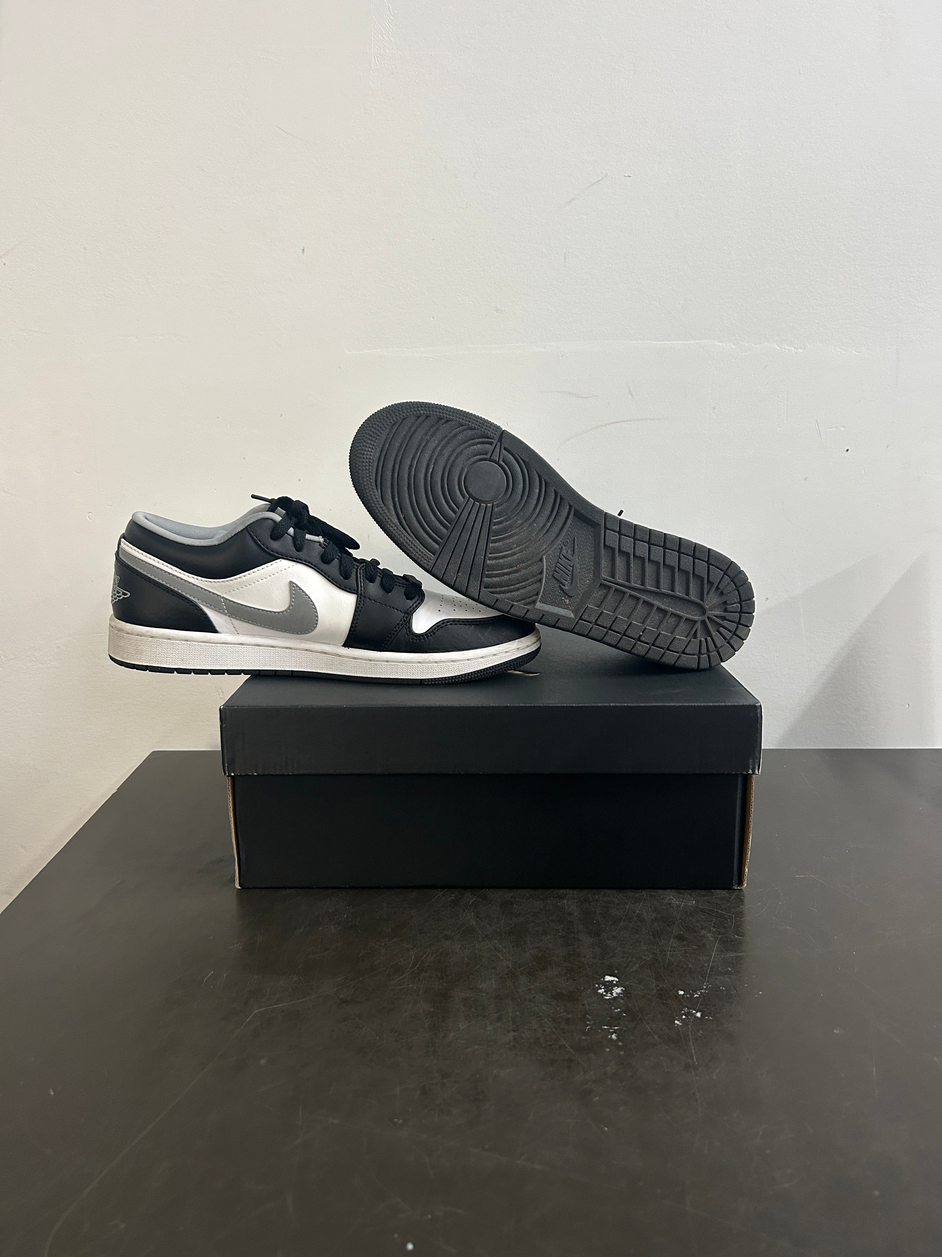 Air Jordan 1 Low “Black White Grey” (9)