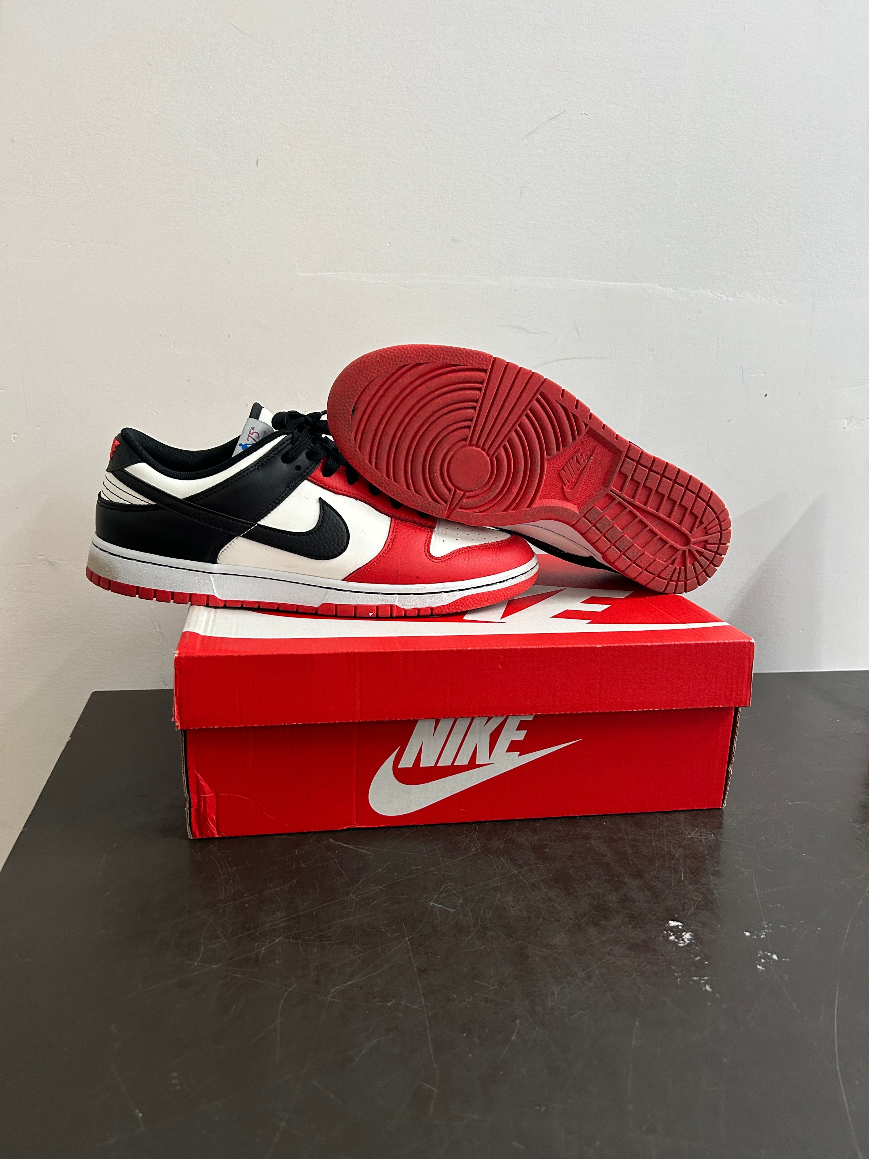 Nike Dunk “75th anniversary Chicago” (11)