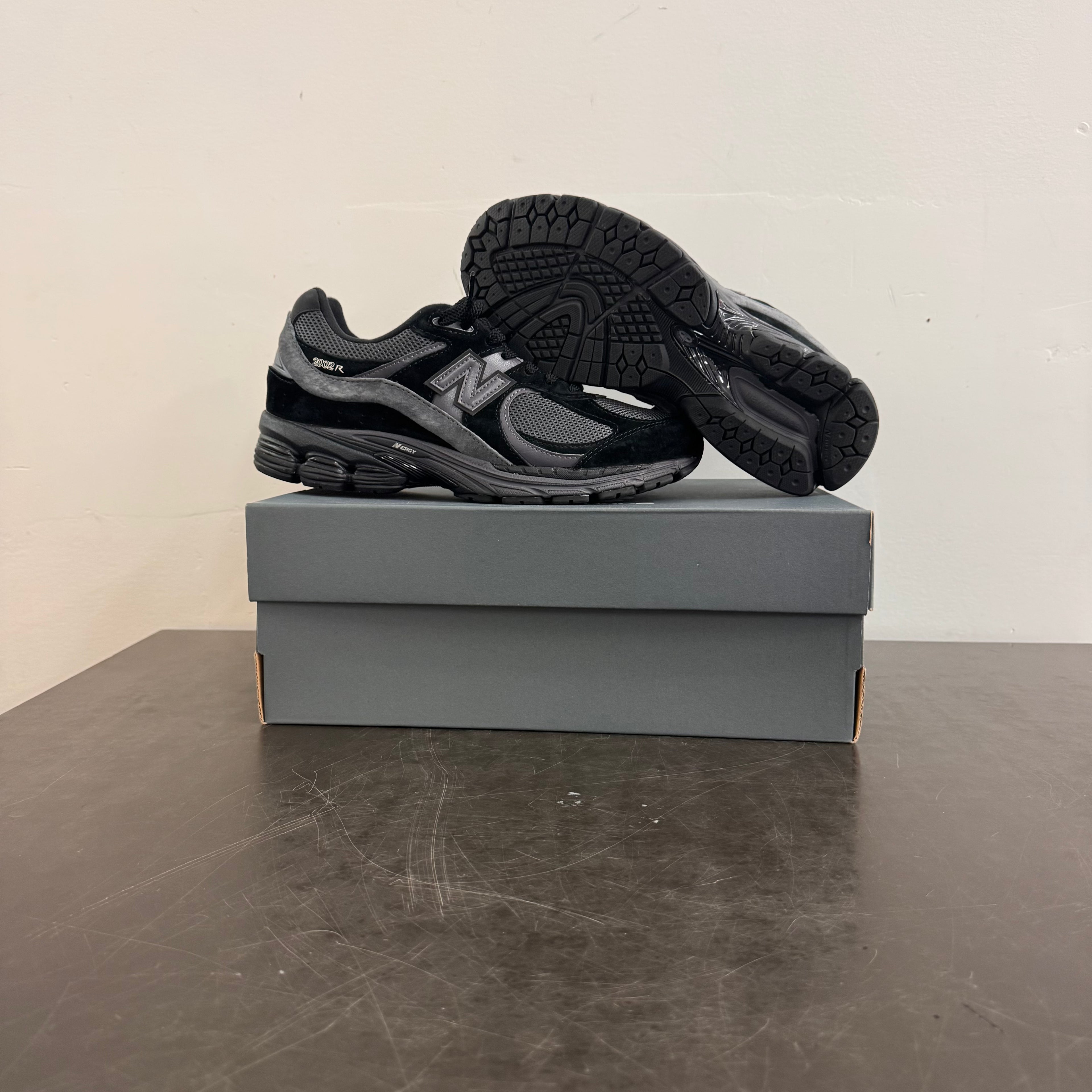 New Balance 2002R Black Dark Grey