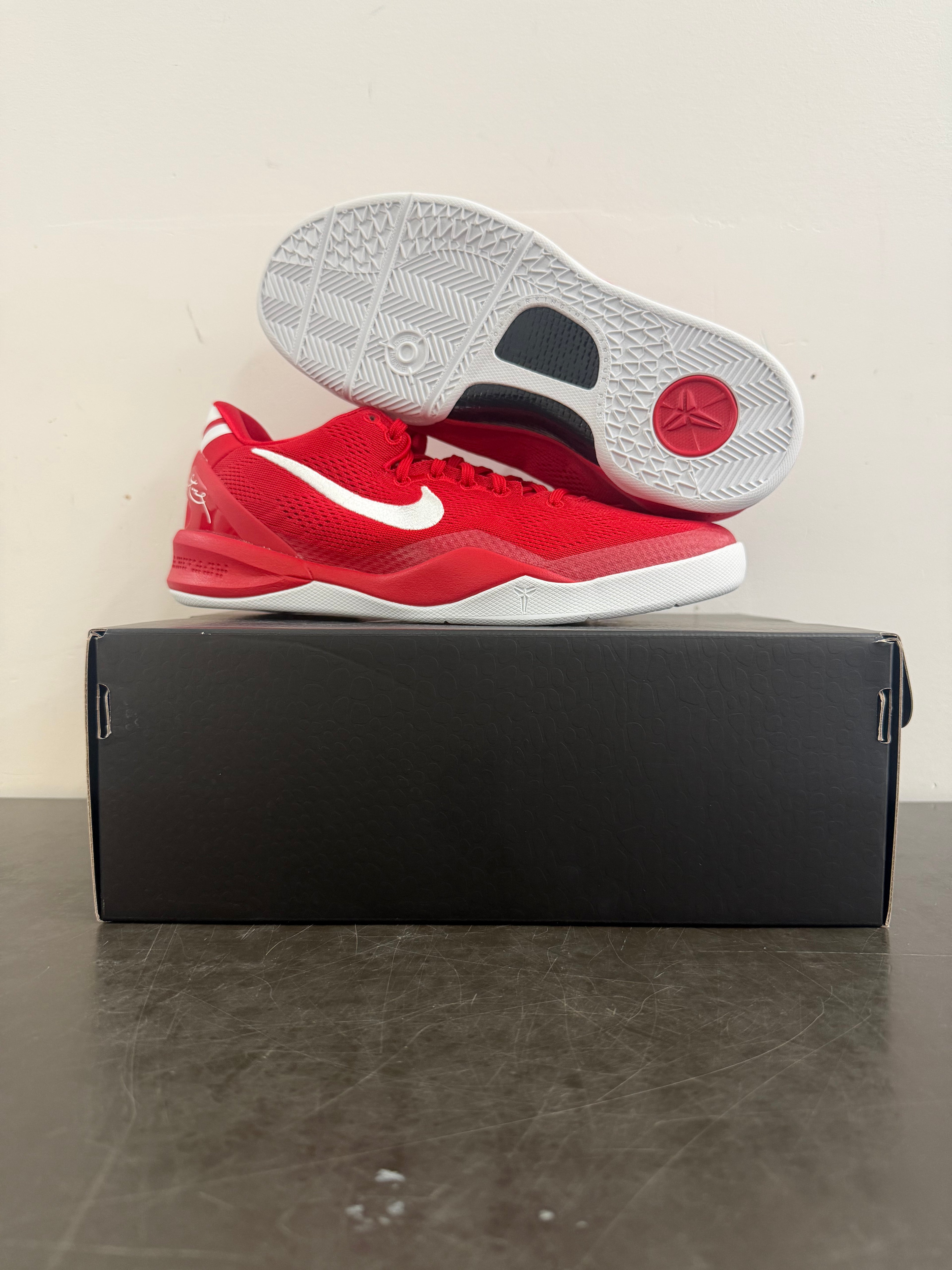 Kobe 8 University Red
