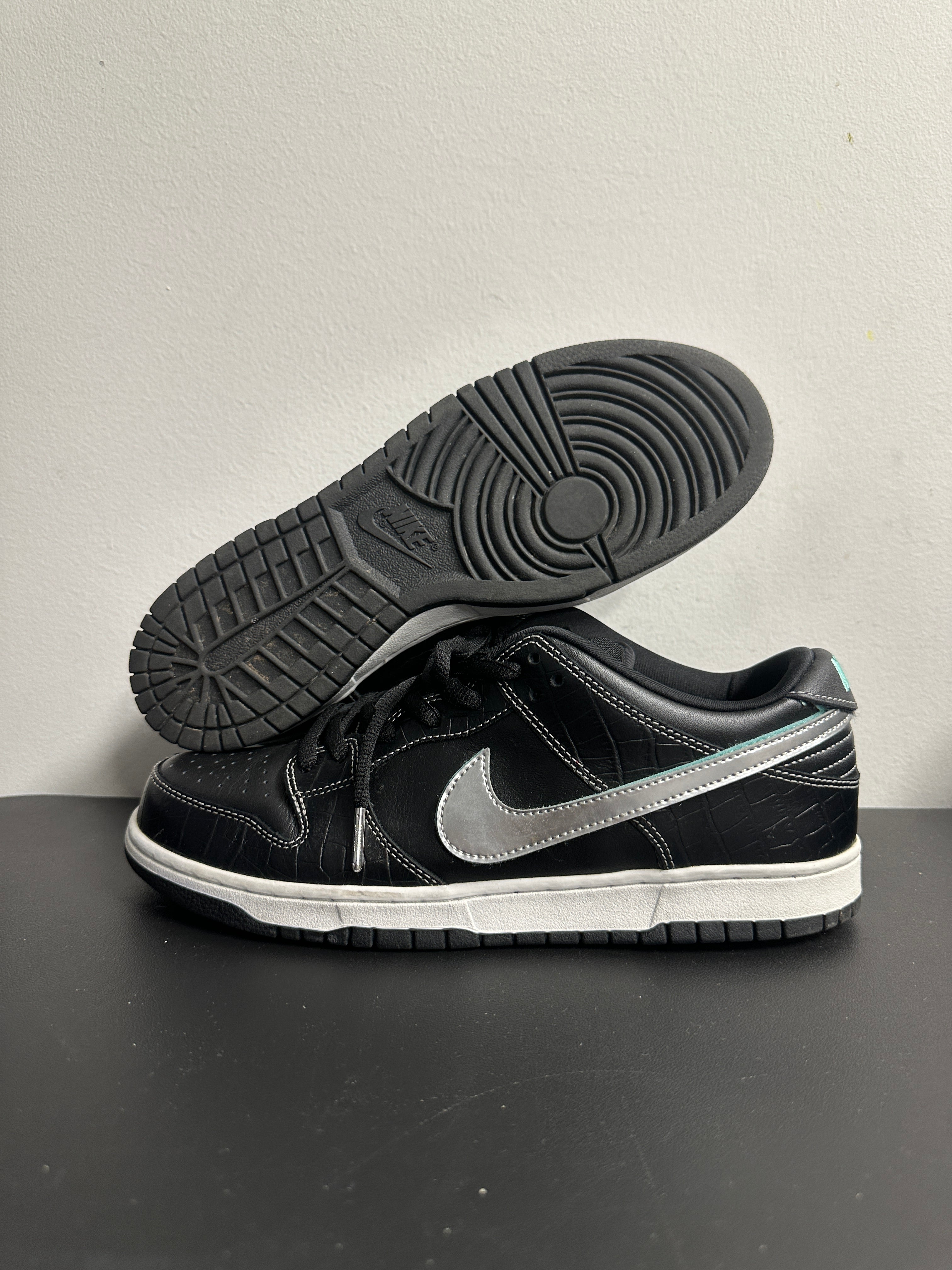 Nike Dunk X Diamond Supply “Black Diamond”