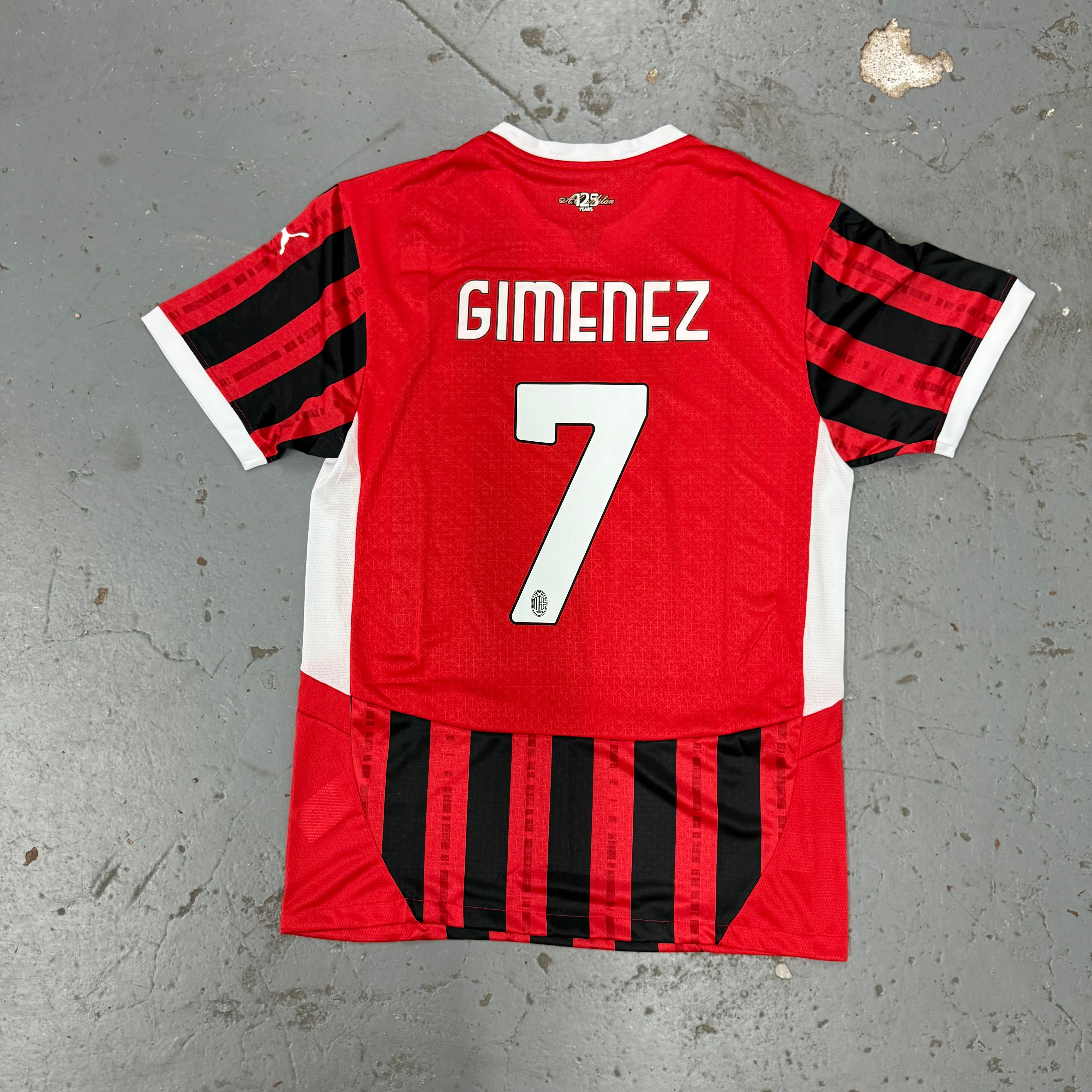AC Milan 24/25 Home Jersey - Santi Giménez