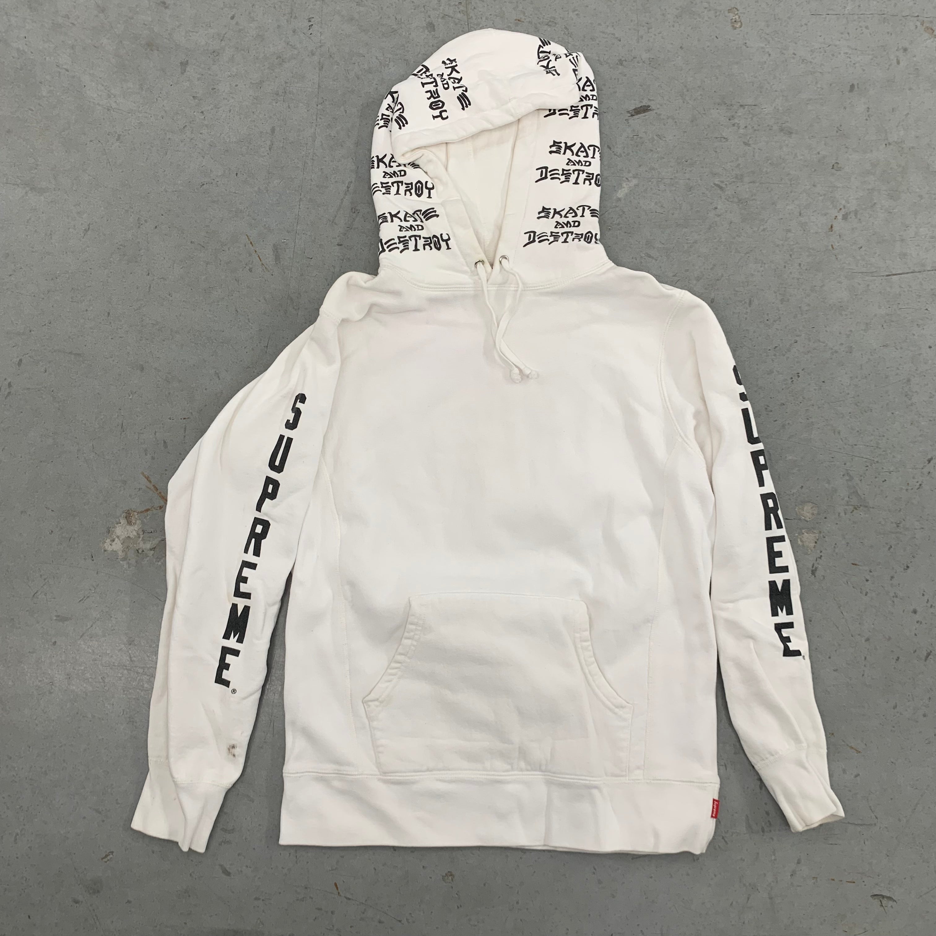 Supreme Hoodie